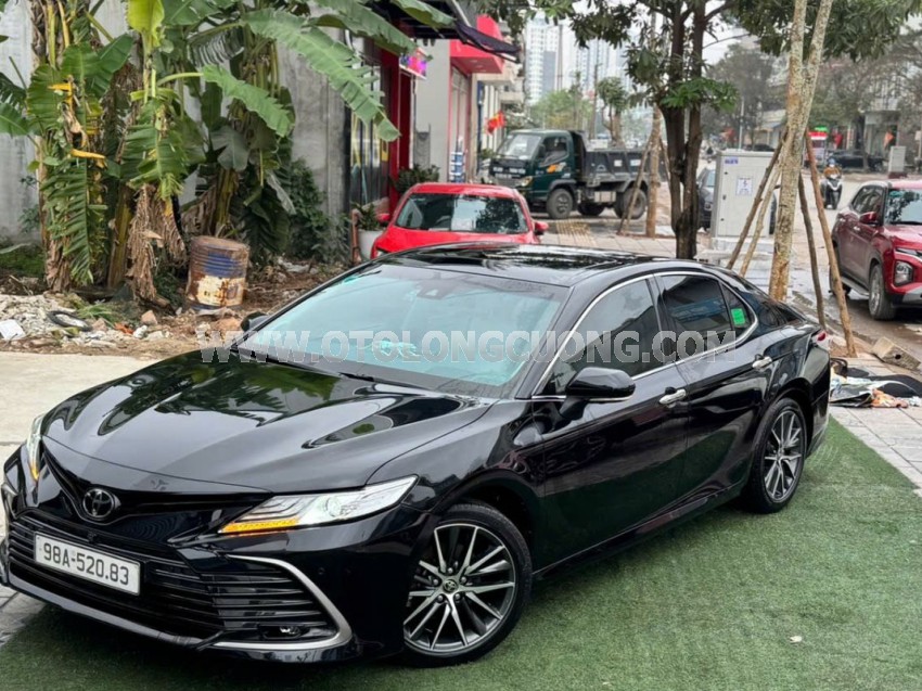 Toyota Camry 2.5Q 2022