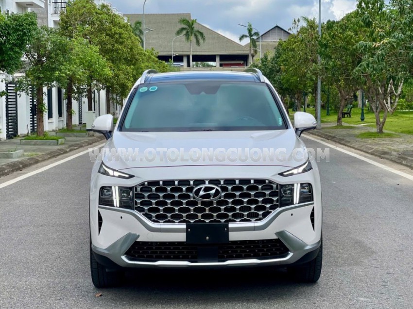 Hyundai SantaFe Cao cấp 2.2L HTRAC 2024