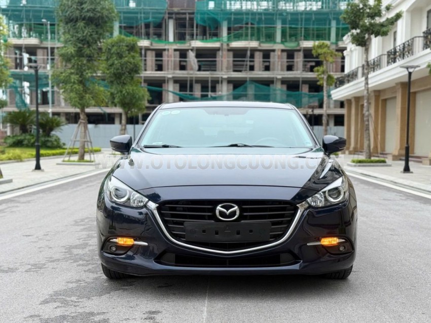 Mazda 3 1.5 AT 2018