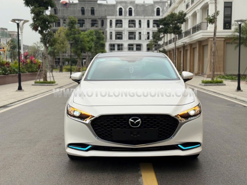 Mazda 3 1.5L Luxury 2024