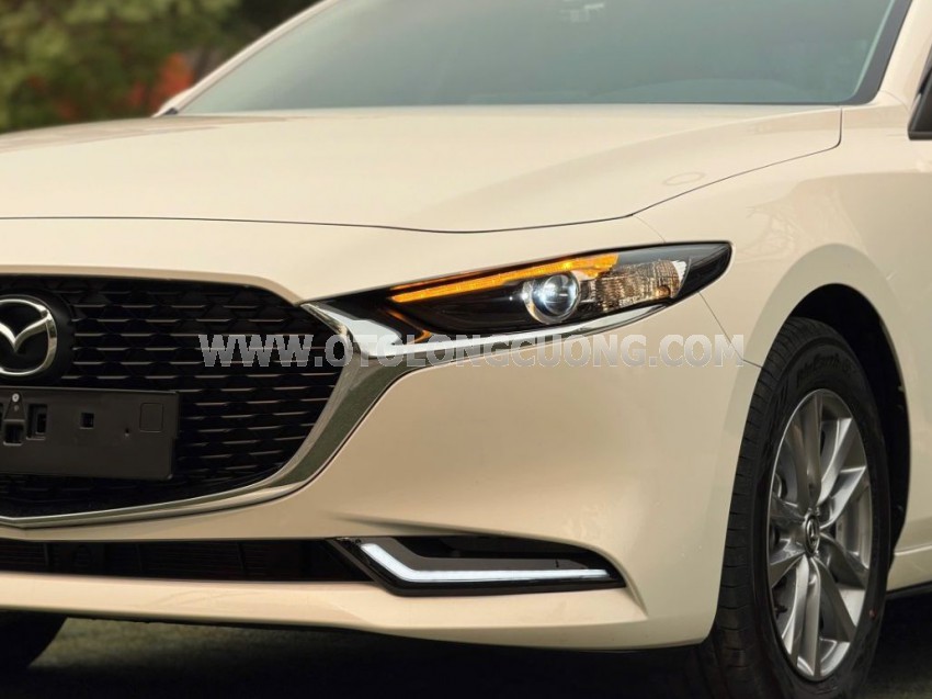 Mazda 3 1.5L Luxury 2026