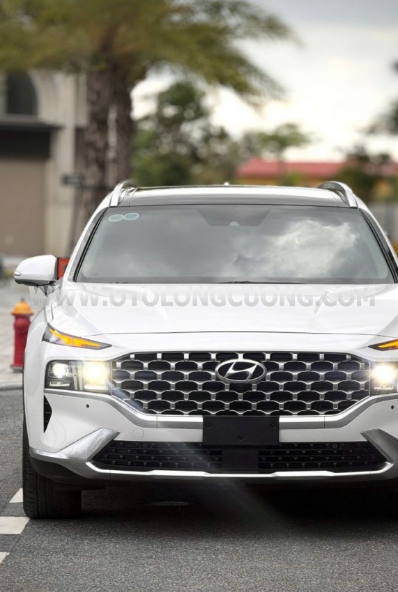 Hyundai SantaFe Cao cấp 2.5L HTRAC 2023