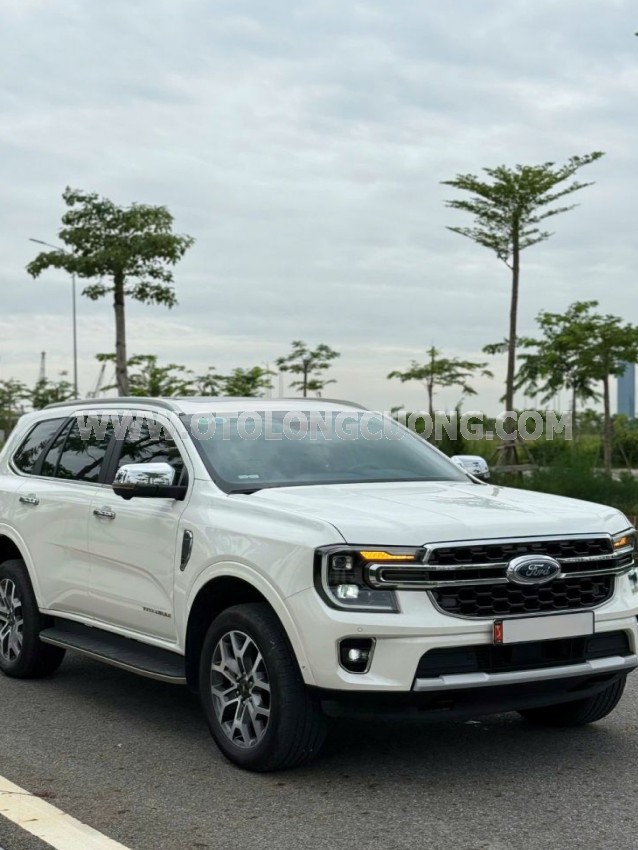 Ford Everest Titanium Plus 2.0L 4x4 AT 2024
