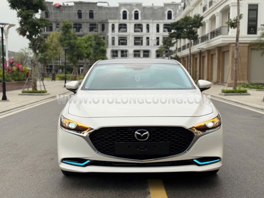 Mazda 3 1.5L Luxury 2024