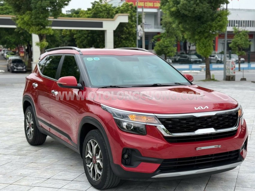 Kia Seltos Luxury 1.4 AT 2022
