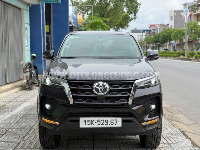 Toyota Fortuner 2.4L 4x2 AT 2025