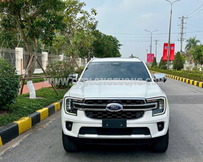 Ford Everest Titanium 2.0L 4x2 AT 2023